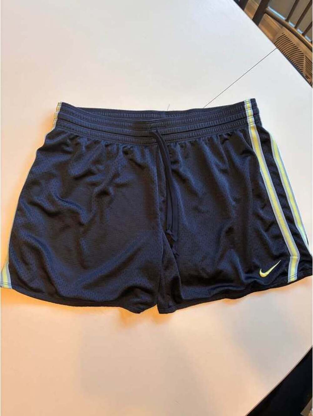 Nike Dri-FIT Mesh Running Shorts Women’s Large Navy Blue Retro Athletic